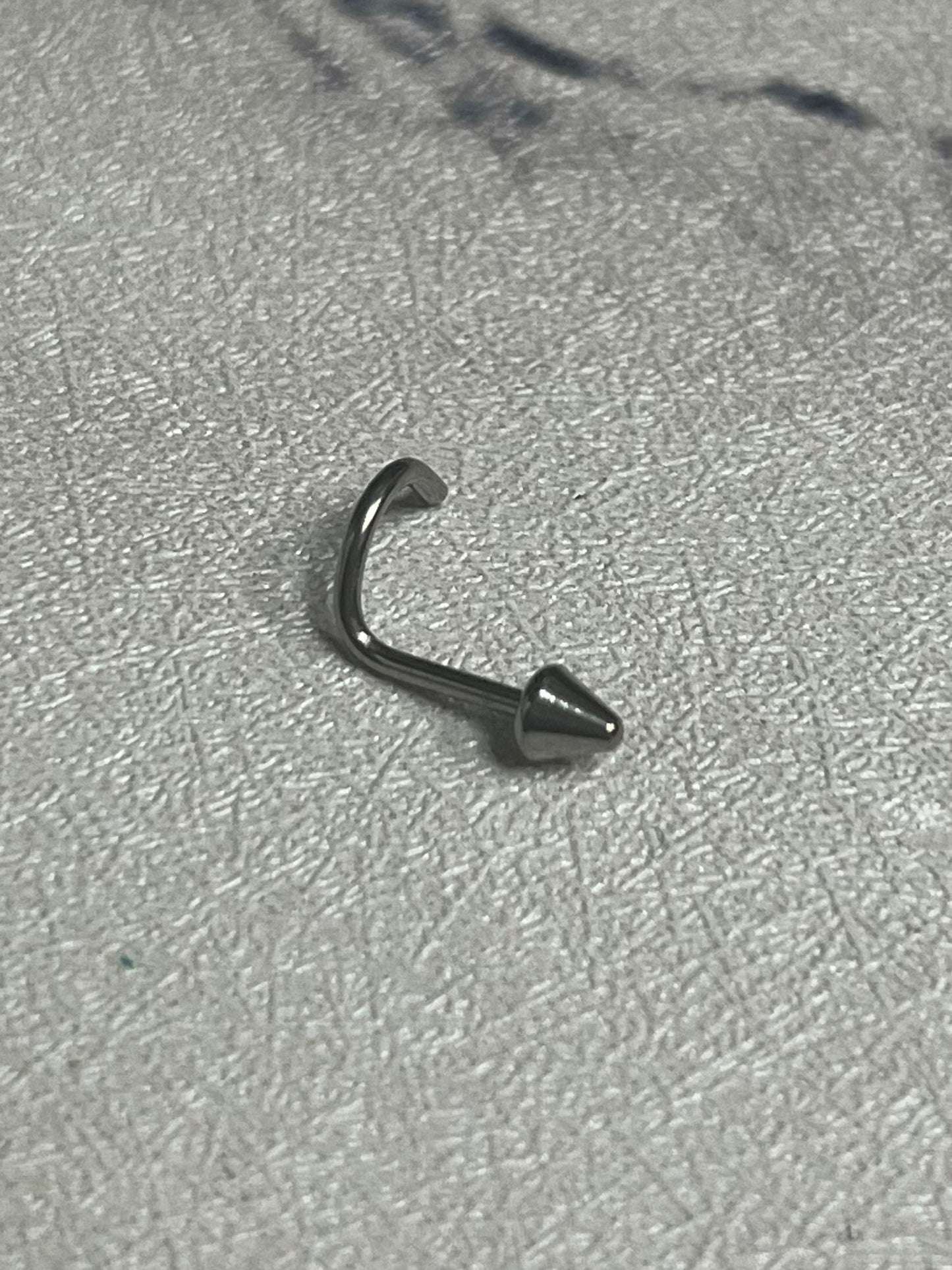 Initial Piercing - Spike Nose Screw
